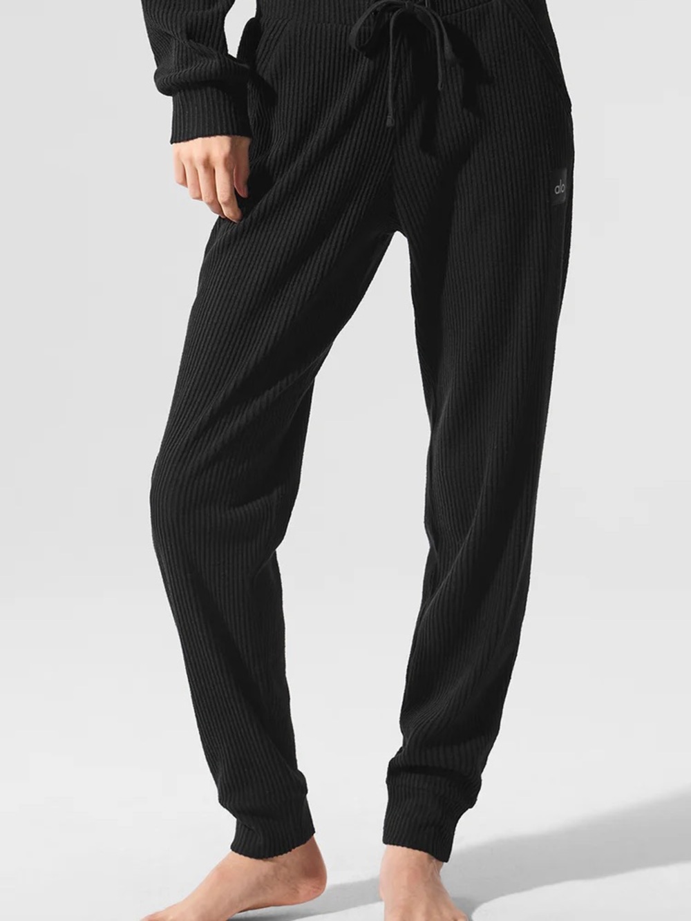 Alo Yoga Muse Jogger